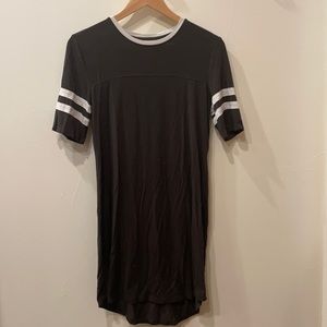 Dark green t-shirt dress